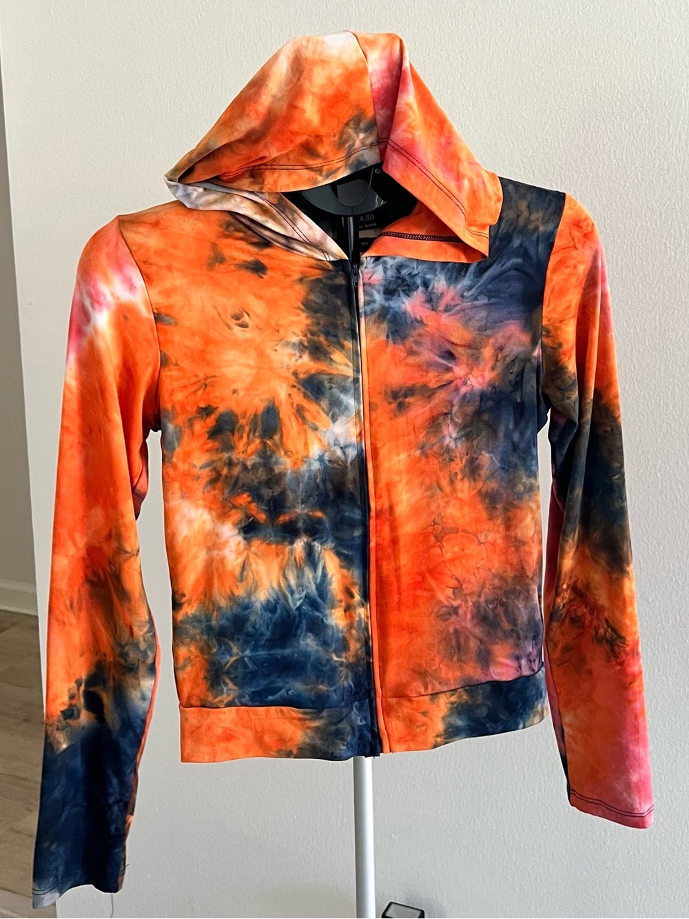 Tie-Dye Zip Hoodie Sweater - Orange & Navy. Size medium - Picture 4 of 6